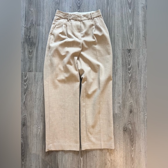 The Effortless Pant™ - (Re)ssential - Picture 5 of 10